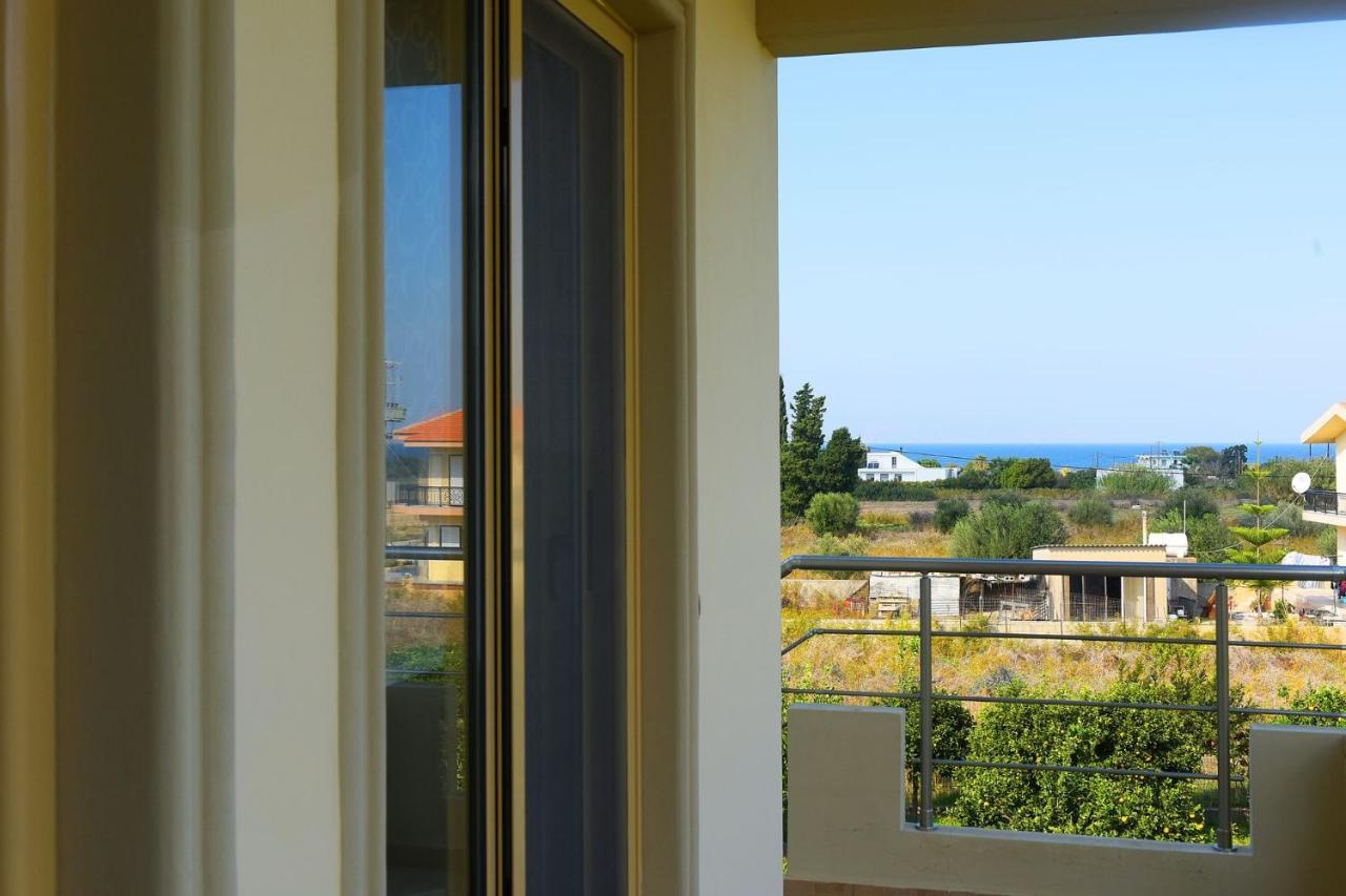 Stelia Luxury Apartments Kalavarda Ngoại thất bức ảnh